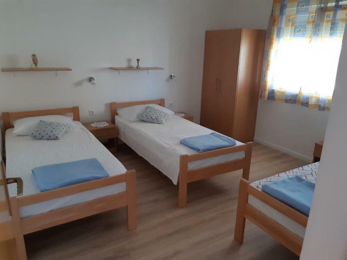 Apartment Ljubicic Podstrana Bagian luar foto