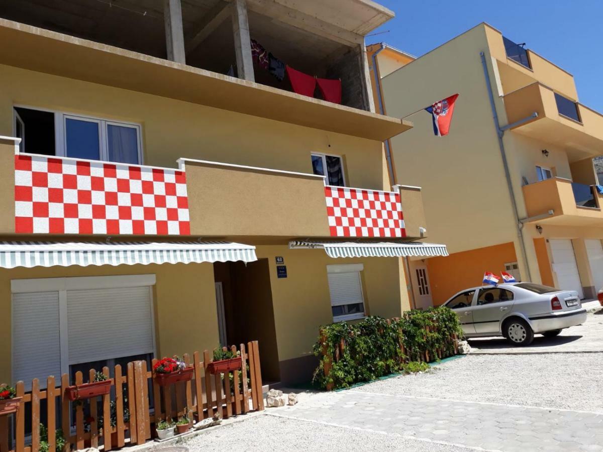 Apartment Ljubicic Podstrana Bagian luar foto